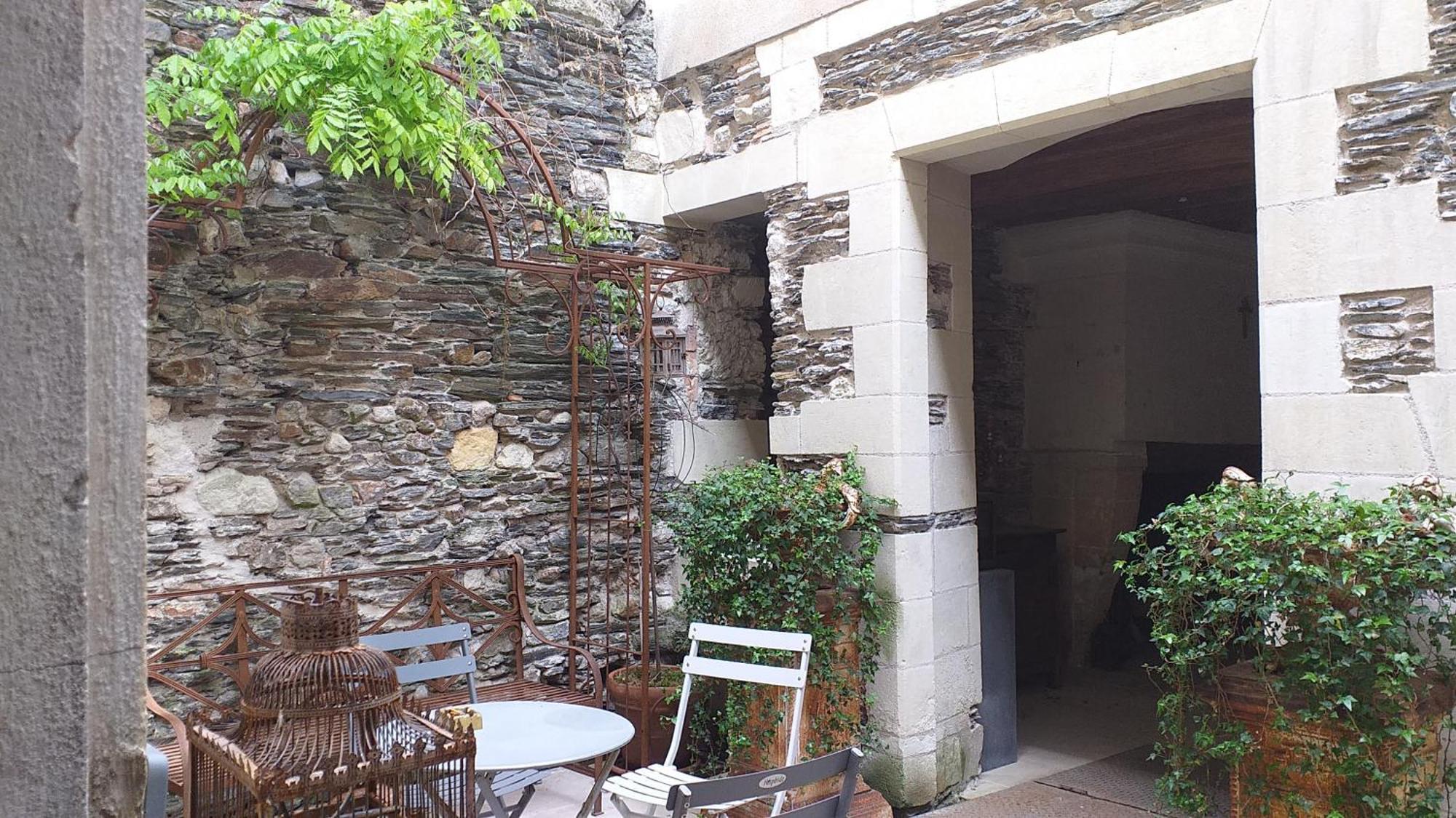 Appart 2 Pieces Et Jardin Hyper Centre Ville Angers Ngoại thất bức ảnh